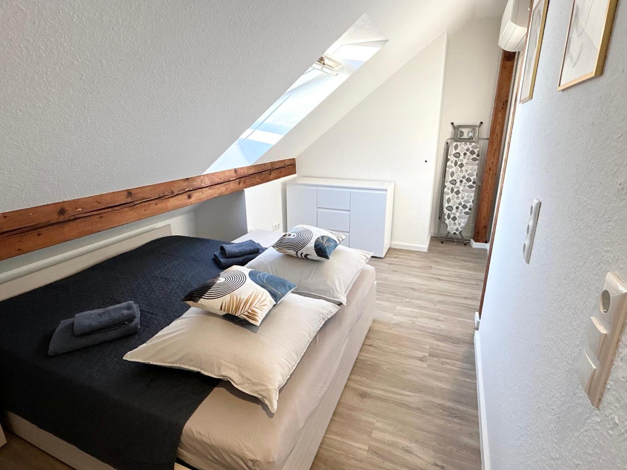 Lgh-Moderne, Ruhige Wohnung, Naehe Zum Flughafen Und Autobahn, 24H-Self-Check-In, Vollausgestattet, Disneyplus, Waschmaschine Langenhagen  Exterior foto